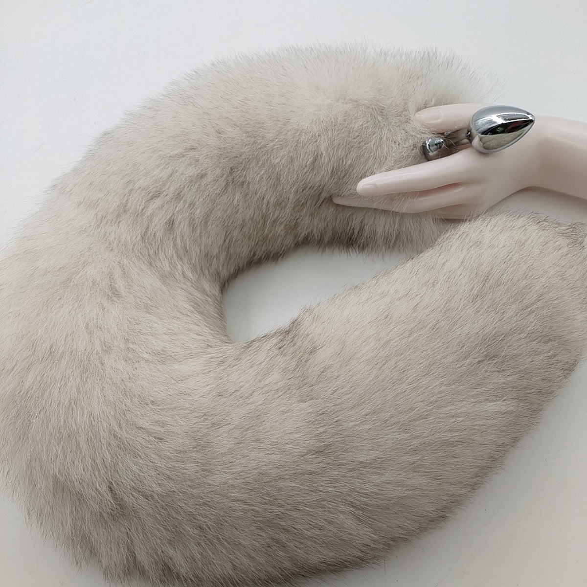 Realistic furry arctic fox tail butt plug