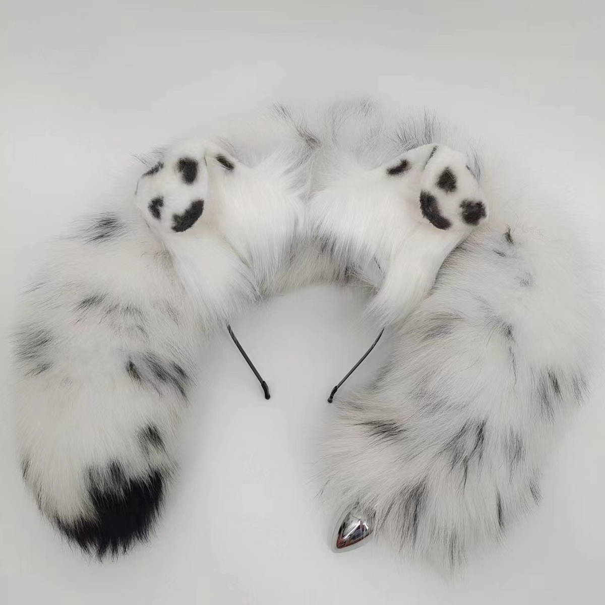 Snow leopard tail butt plug 27 inch long