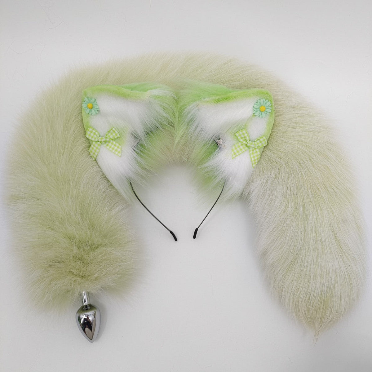 Green fox furry tail metal butt plug